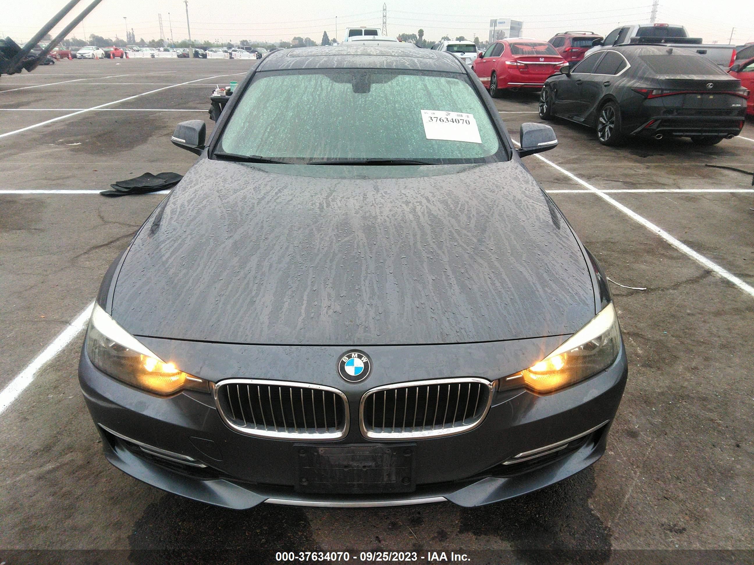 Photo 5 VIN: WBA3A5G50CNP16328 - BMW 3ER 