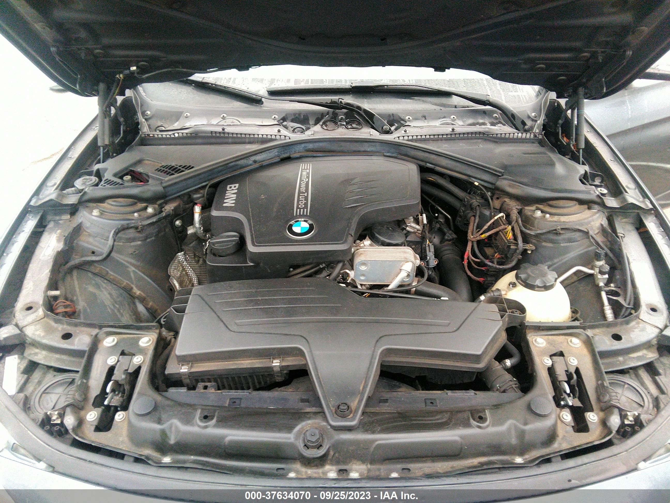 Photo 9 VIN: WBA3A5G50CNP16328 - BMW 3ER 