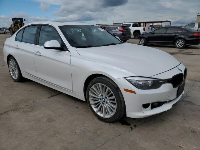 Photo 3 VIN: WBA3A5G50CNP16975 - BMW 3 SERIES 