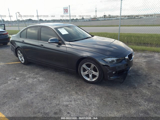 Photo 0 VIN: WBA3A5G50DNP25578 - BMW 3 