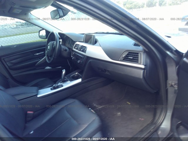 Photo 4 VIN: WBA3A5G50DNP25578 - BMW 3 