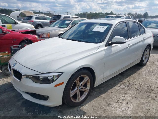 Photo 1 VIN: WBA3A5G50DNP25595 - BMW 328I 