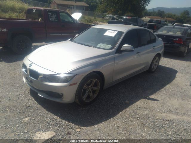 Photo 1 VIN: WBA3A5G50DNP25905 - BMW 328I 