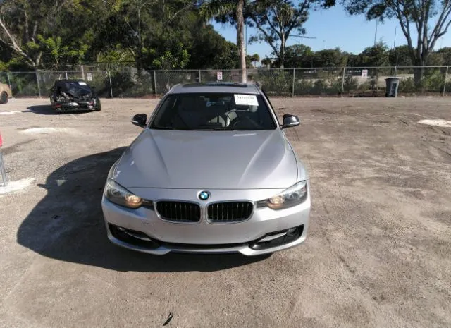 Photo 5 VIN: WBA3A5G51DNP20549 - BMW 3 SERIES 