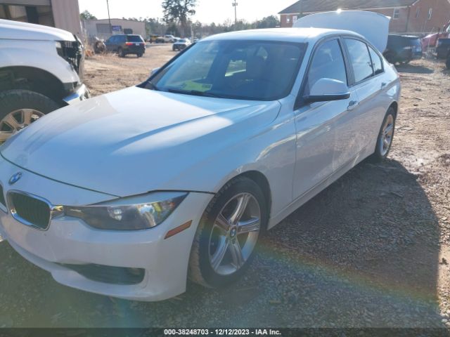 Photo 1 VIN: WBA3A5G51DNP22625 - BMW 328I 