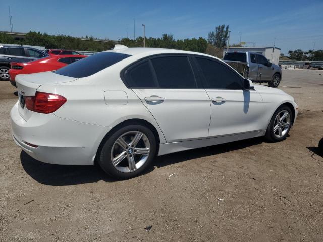 Photo 2 VIN: WBA3A5G51FNS90220 - BMW 3 SERIES 