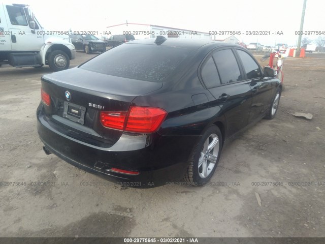 Photo 3 VIN: WBA3A5G52CNP16203 - BMW 3 