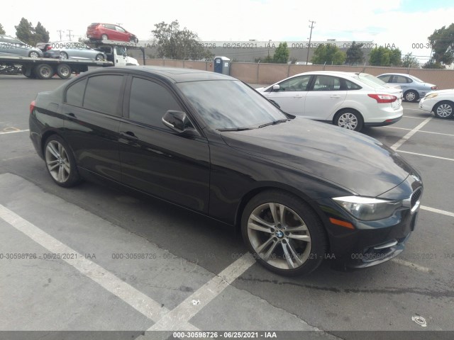 Photo 0 VIN: WBA3A5G52CNP17383 - BMW 3 