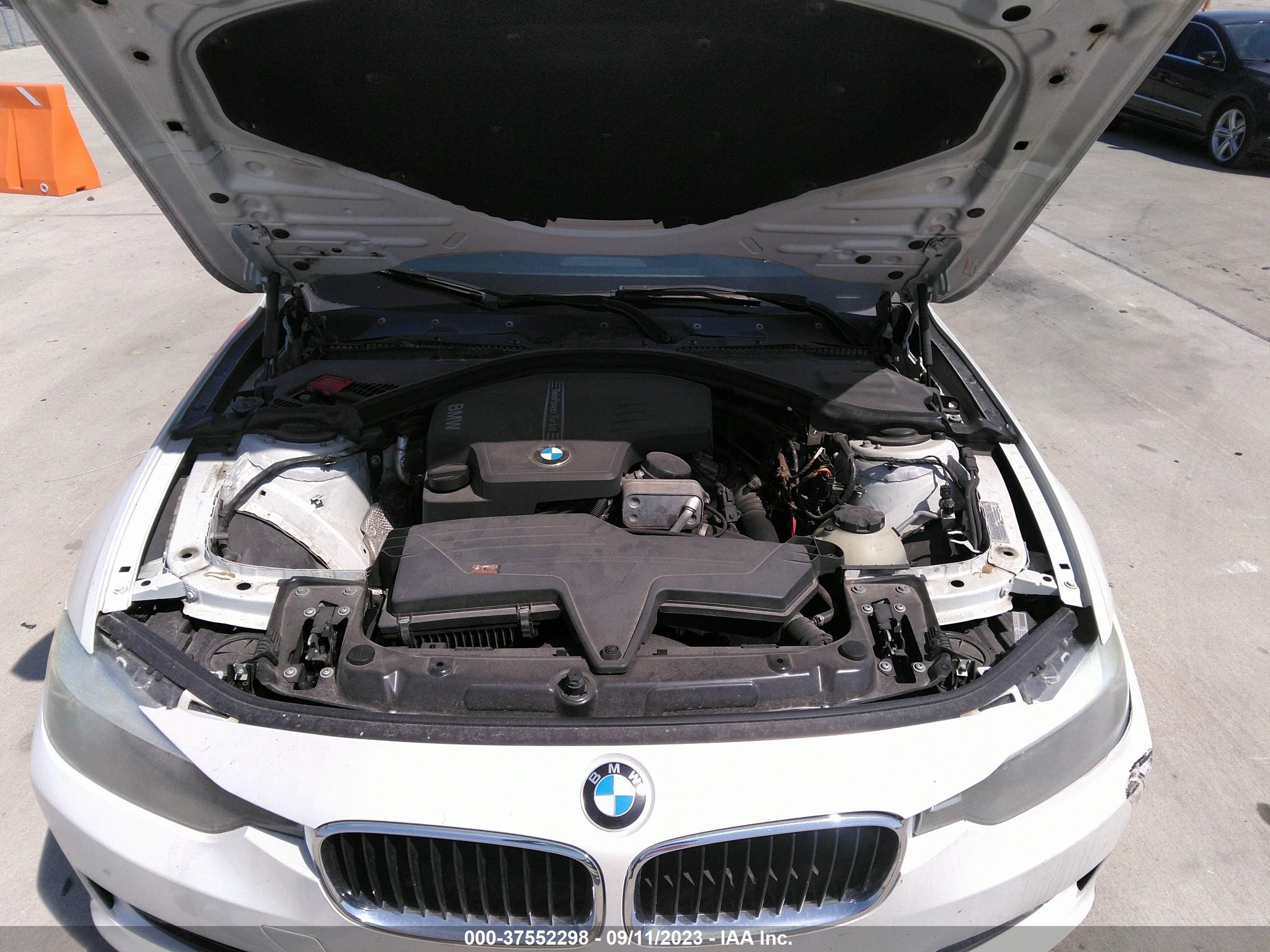 Photo 9 VIN: WBA3A5G52DNP25226 - BMW 3ER 