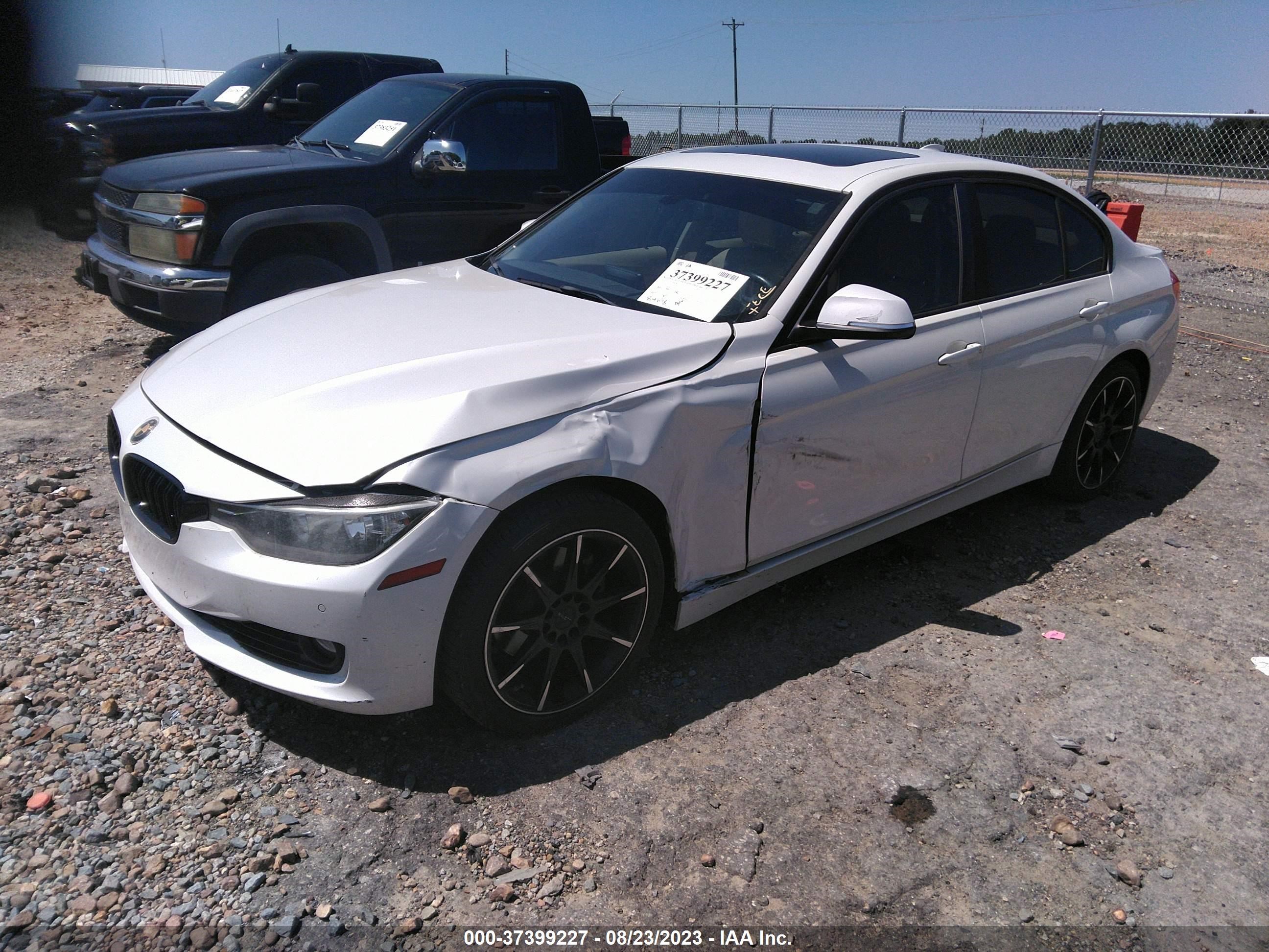 Photo 1 VIN: WBA3A5G52ENP31609 - BMW 3ER 