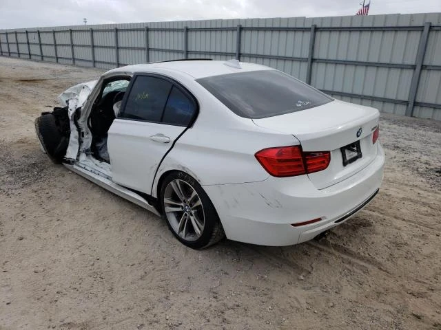 Photo 2 VIN: WBA3A5G52FNS88315 - BMW 328 I 