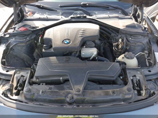 Photo 9 VIN: WBA3A5G53CNP16016 - BMW 3 SERIES 