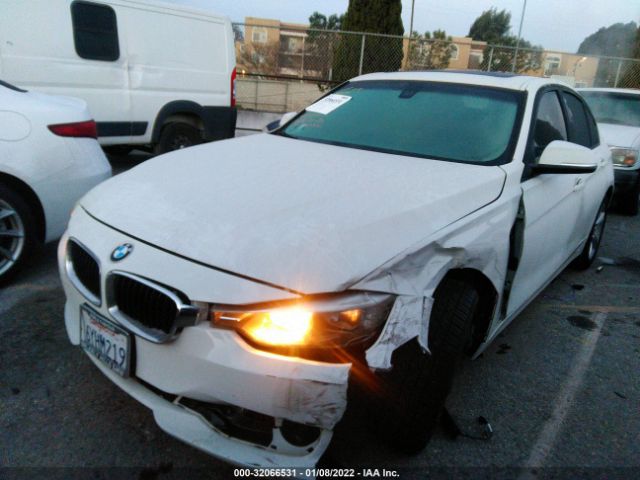 Photo 1 VIN: WBA3A5G53CNP17666 - BMW 3 SERIES 