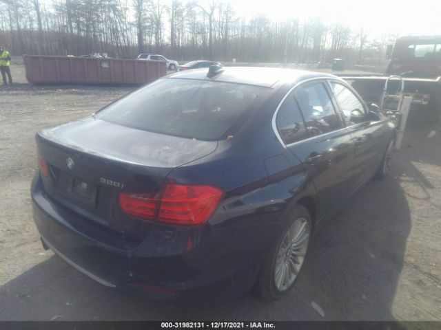 Photo 3 VIN: WBA3A5G53CNP18154 - BMW 3 