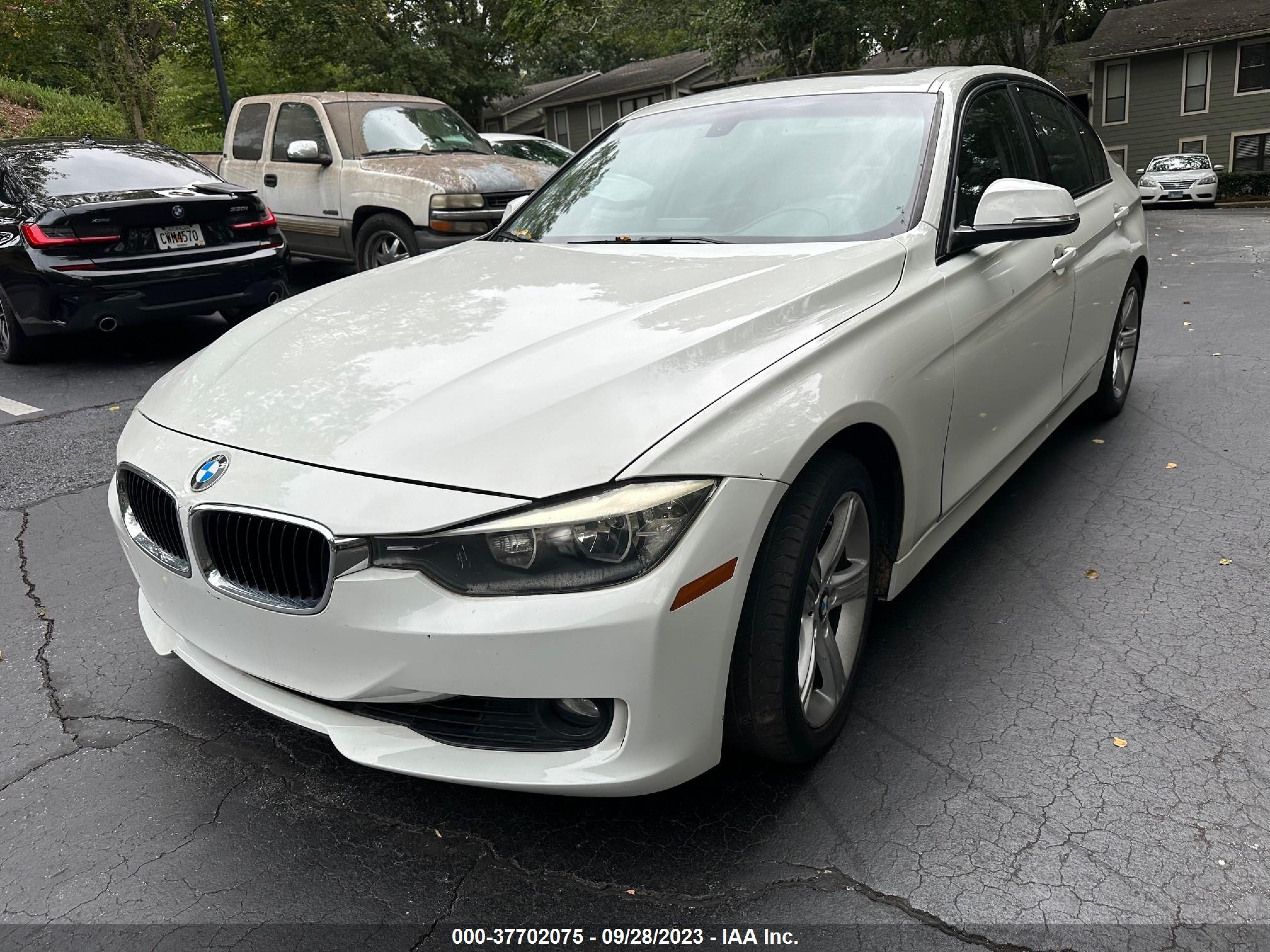 Photo 1 VIN: WBA3A5G53DNP23792 - BMW 3ER 