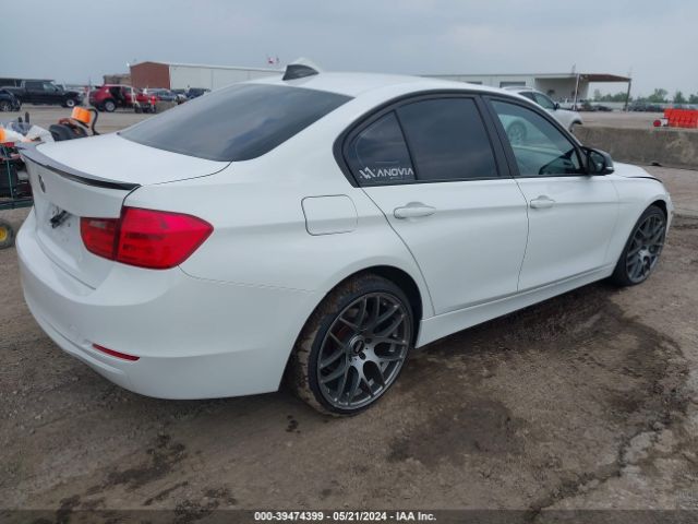 Photo 3 VIN: WBA3A5G53DNP24957 - BMW 328I 