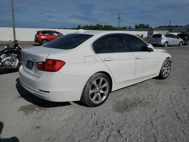 Photo 2 VIN: WBA3A5G53FNP35072 - BMW 328 I 