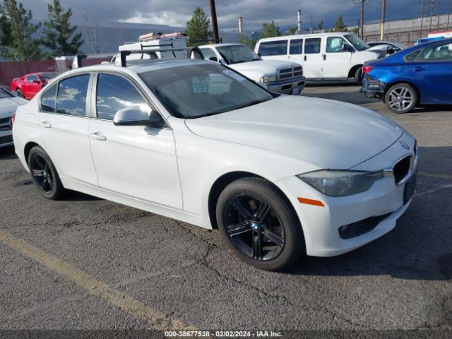 Photo 0 VIN: WBA3A5G55CNP16602 - BMW 328I 