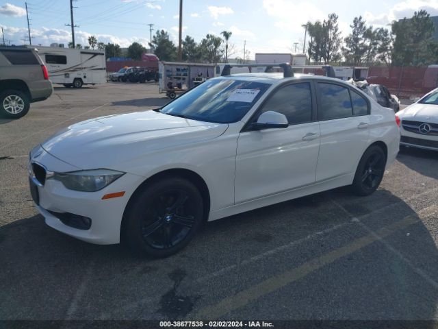 Photo 1 VIN: WBA3A5G55CNP16602 - BMW 328I 