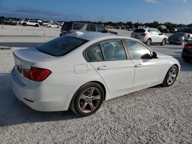 Photo 2 VIN: WBA3A5G55DNP21171 - BMW 328I 