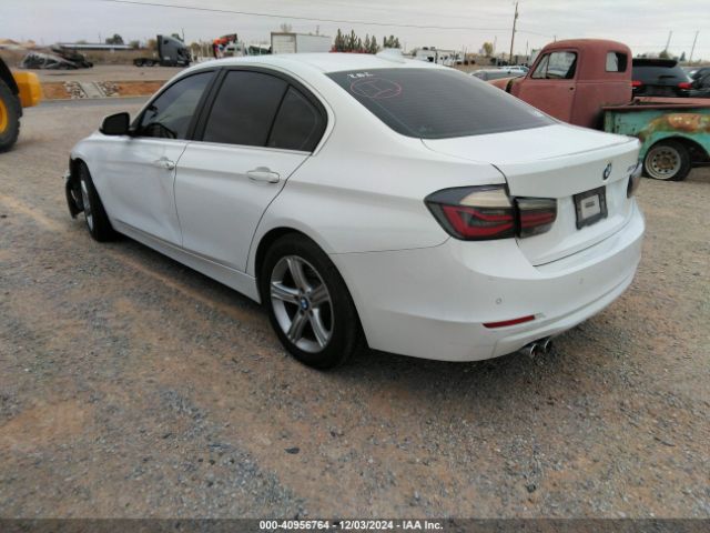 Photo 2 VIN: WBA3A5G55FNS82332 - BMW 328I 