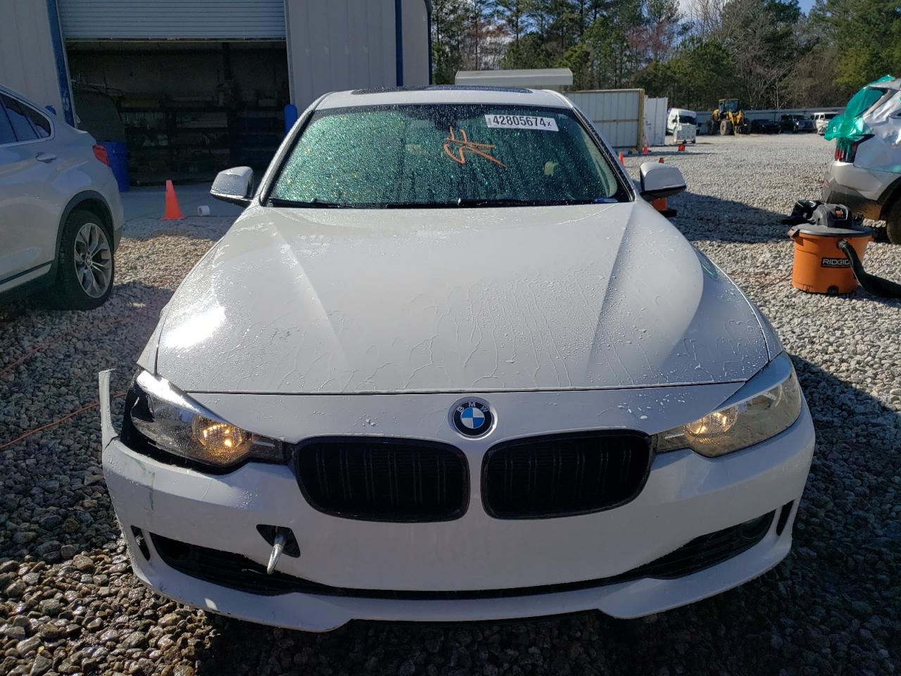 Photo 4 VIN: WBA3A5G55FNS84856 - BMW 3ER 