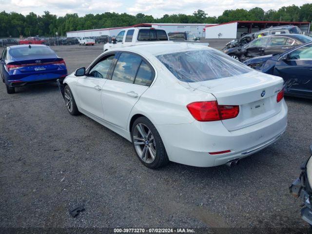 Photo 2 VIN: WBA3A5G55FNS87403 - BMW 328I 