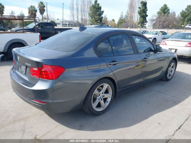 Photo 3 VIN: WBA3A5G55FNS89250 - BMW 3ER 