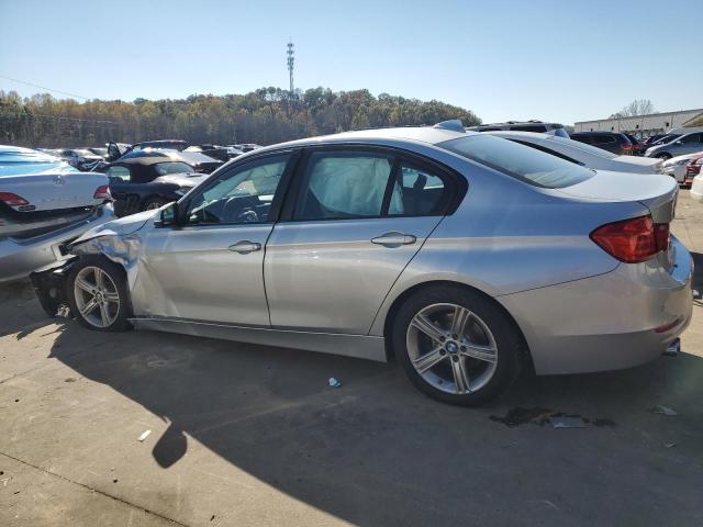 Photo 1 VIN: WBA3A5G55FNS89801 - BMW 3 SERIES 