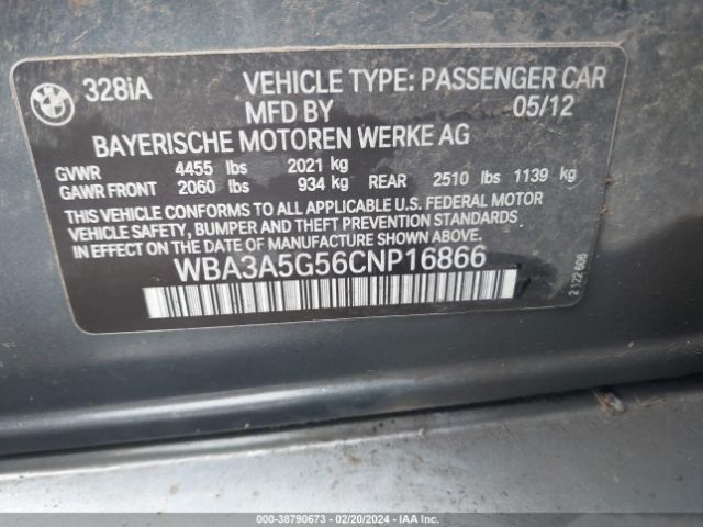 Photo 8 VIN: WBA3A5G56CNP16866 - BMW 328I 