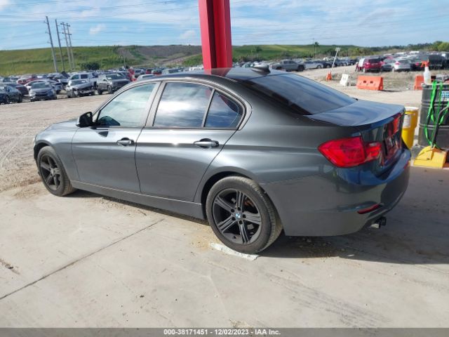 Photo 2 VIN: WBA3A5G56DNP20370 - BMW 328I 