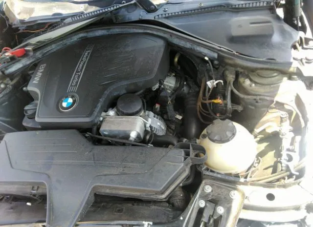 Photo 9 VIN: WBA3A5G57DNP25058 - BMW 3 SERIES 