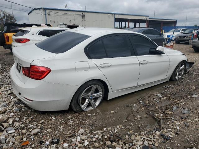 Photo 2 VIN: WBA3A5G57ENP32433 - BMW 3 SERIES 