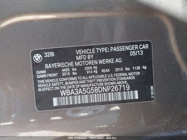 Photo 8 VIN: WBA3A5G58DNP26719 - BMW 3 SERIES 