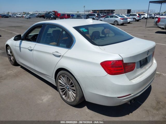 Photo 2 VIN: WBA3A5G58ENP29606 - BMW 328I 