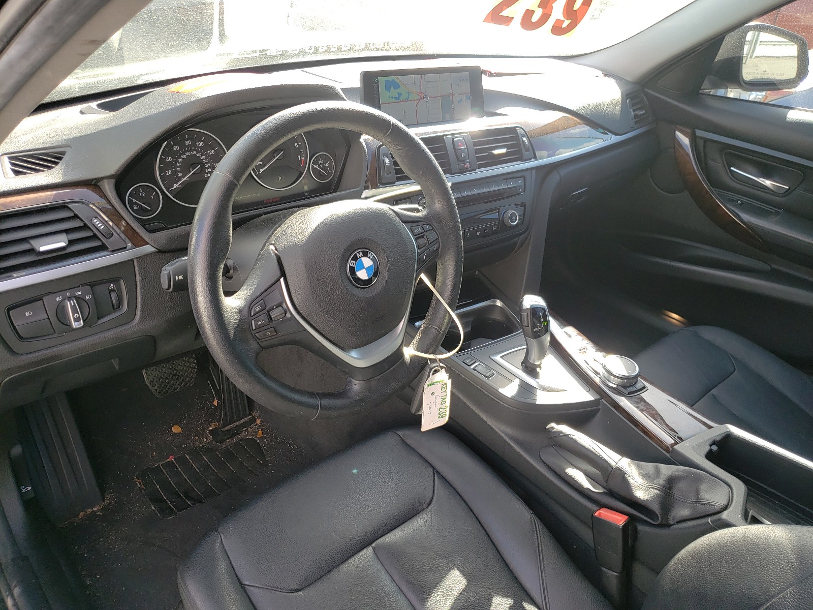 Photo 8 VIN: WBA3A5G58FNS89985 - BMW 328I 