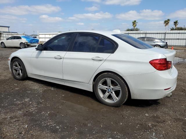 Photo 1 VIN: WBA3A5G59FNS88229 - BMW 3 SERIES 