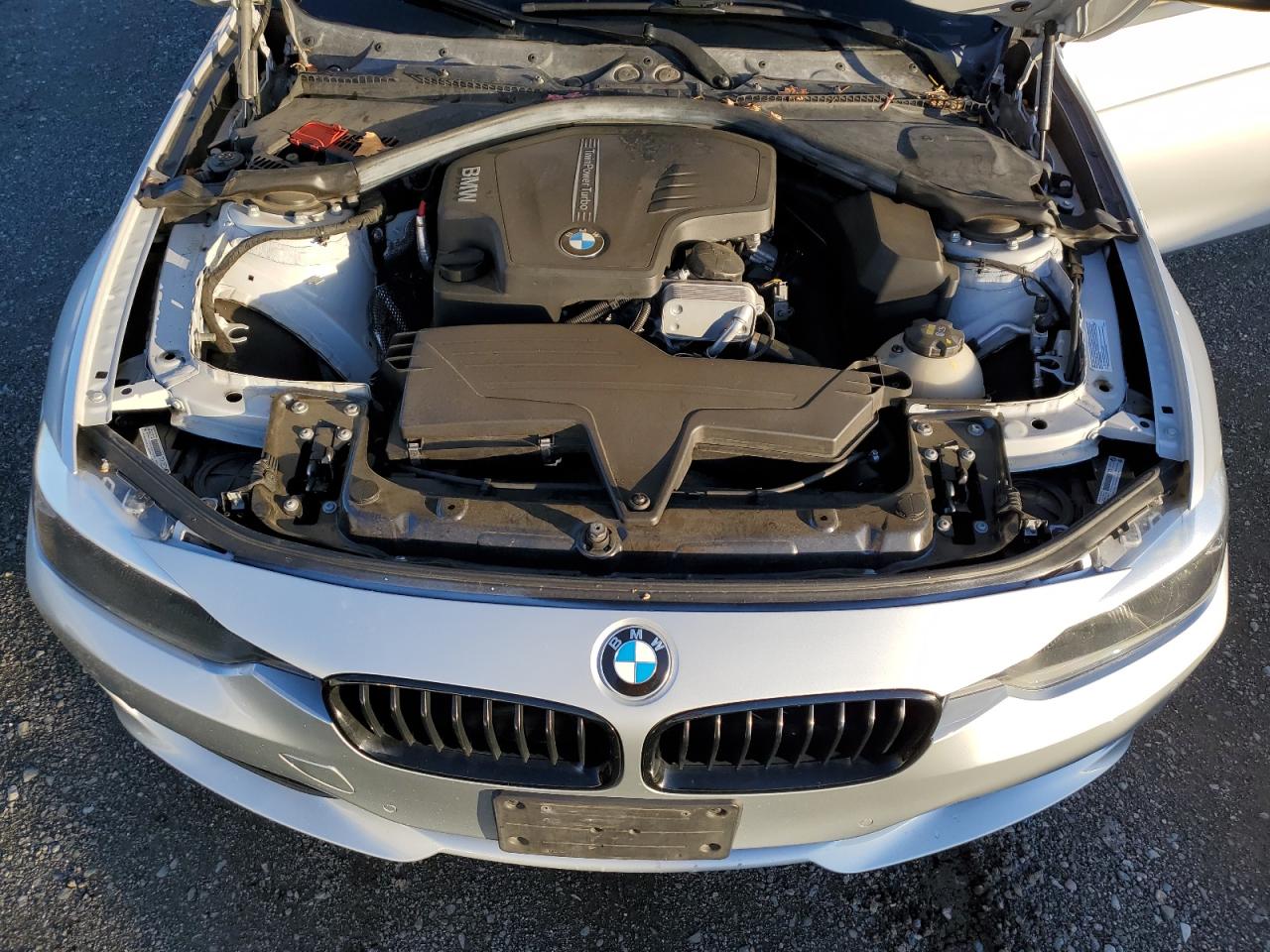 Photo 10 VIN: WBA3A5G59FNS90885 - BMW 3ER 