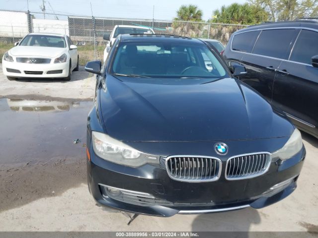 Photo 5 VIN: WBA3A5G5XCNP15655 - BMW 328I 