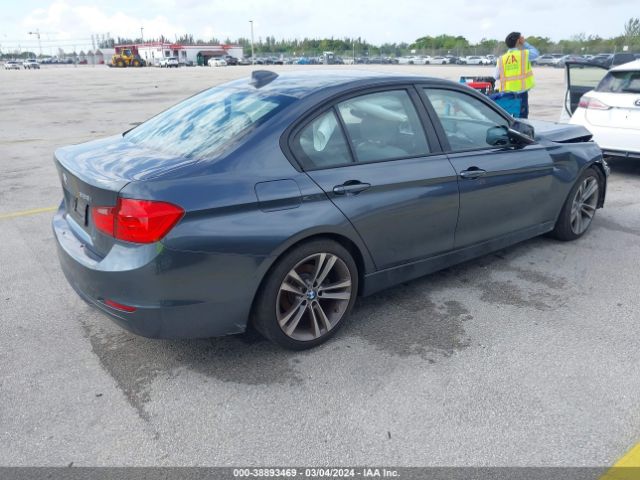 Photo 3 VIN: WBA3A5G5XCNP17874 - BMW 328I 