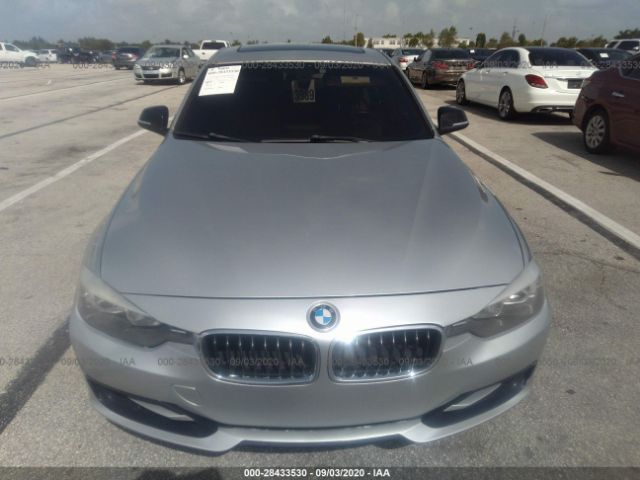 Photo 5 VIN: WBA3A5G5XDNP24082 - BMW 3 