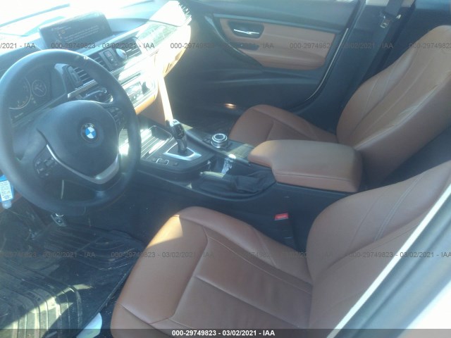 Photo 4 VIN: WBA3A5G5XENP28103 - BMW 3 