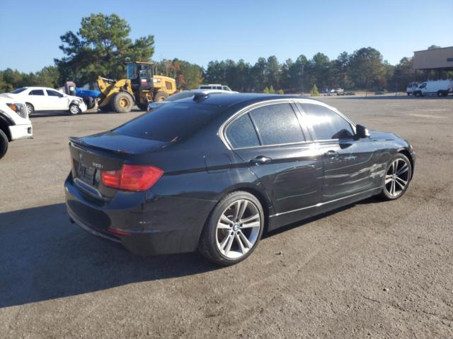 Photo 2 VIN: WBA3A5G5XFNS88711 - BMW 3 SERIES 