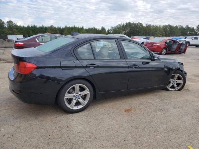 Photo 2 VIN: WBA3A5G5XFNS91642 - BMW 3 SERIES 