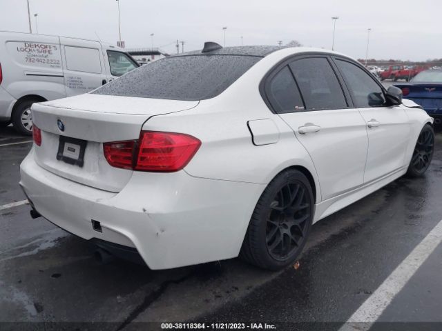 Photo 3 VIN: WBA3A9C50DF686157 - BMW 335I 