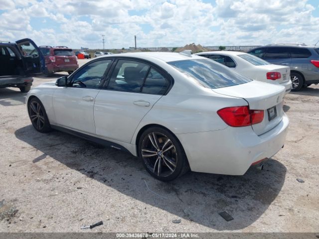 Photo 2 VIN: WBA3A9C50FK472523 - BMW 335I 