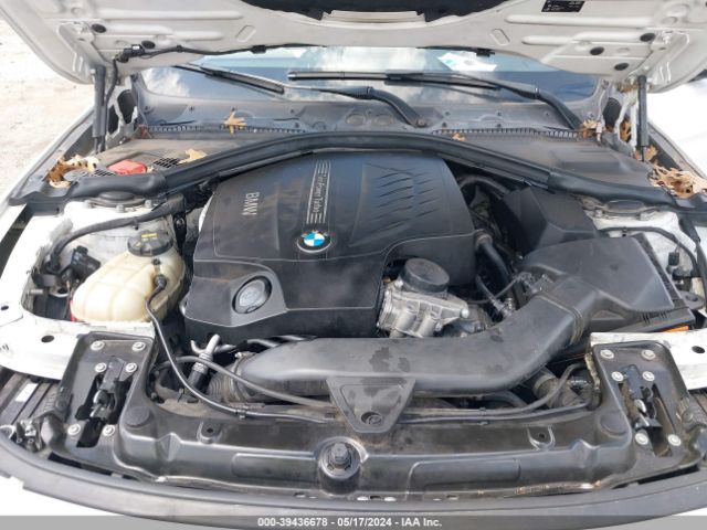 Photo 9 VIN: WBA3A9C50FK472523 - BMW 335I 