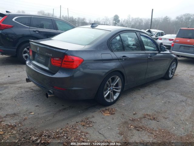 Photo 3 VIN: WBA3A9C51CF270665 - BMW 335I 