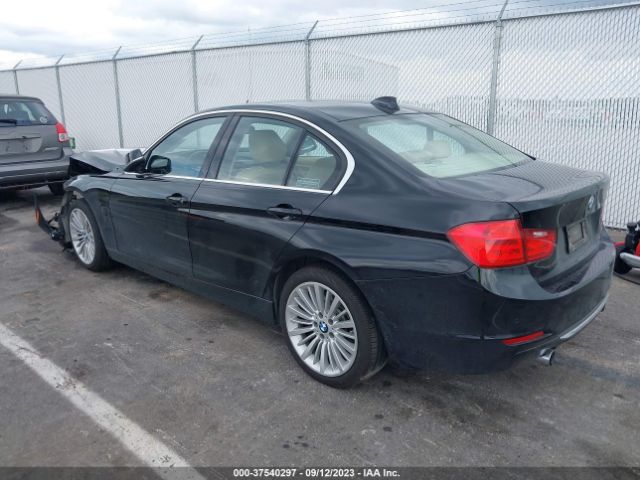 Photo 2 VIN: WBA3A9C51DF475467 - BMW 335I 