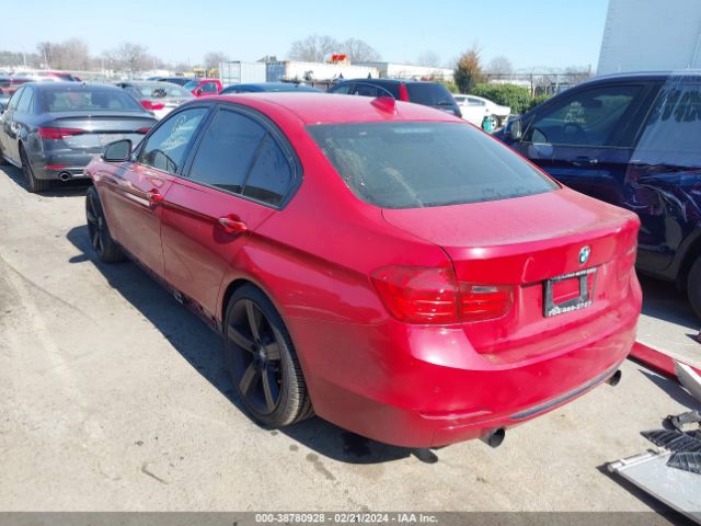 Photo 2 VIN: WBA3A9C51DF476747 - BMW 335I 